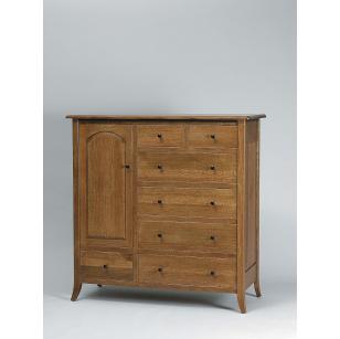 Bunker Hill Collection Gentleman's Chest